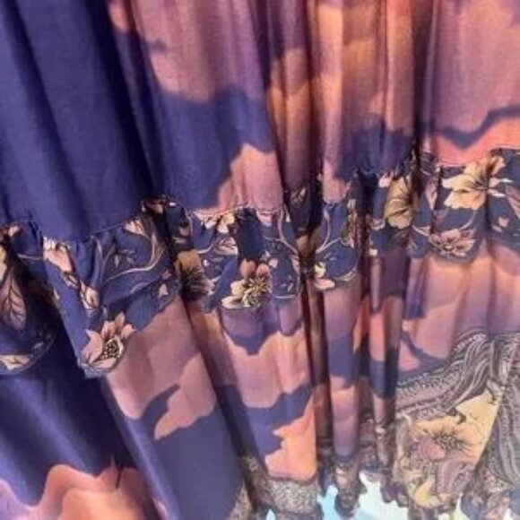 Long flowy pink/purple maxi dress - Picture 4 of 7